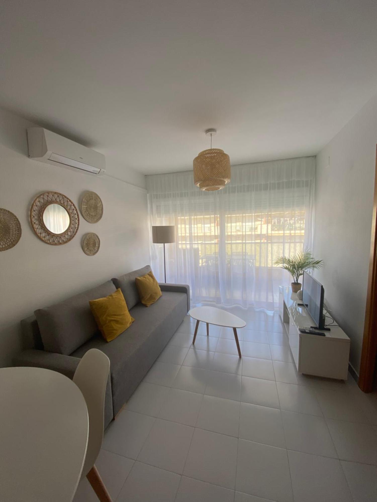Aquario Rr18 Apartment La Pineda Exterior photo